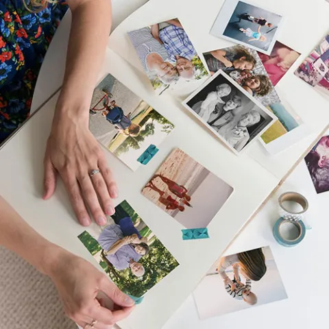 Stwórz unikalny album fotograficzny łatwo w kilka minut dzięki KODAK MOMENTS.
